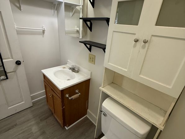 40-42 W Maple St #40