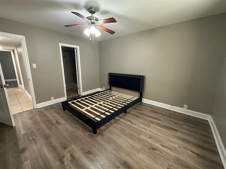 6200 Riverside Dr #624 — Photo 10