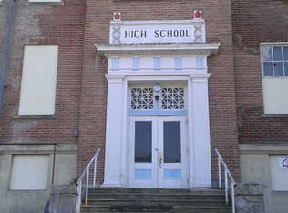 211 W Arthur Ave, Glenns Ferry, ID 83623