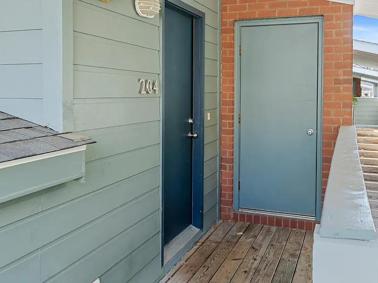 2745 Grinstead Dr #204 — Photo 5