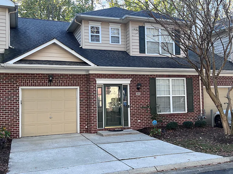 5873 Baynebridge Dr — Photo 1