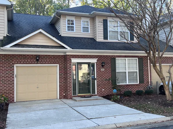 5873 Baynebridge Dr, Virginia Beach, VA 23464