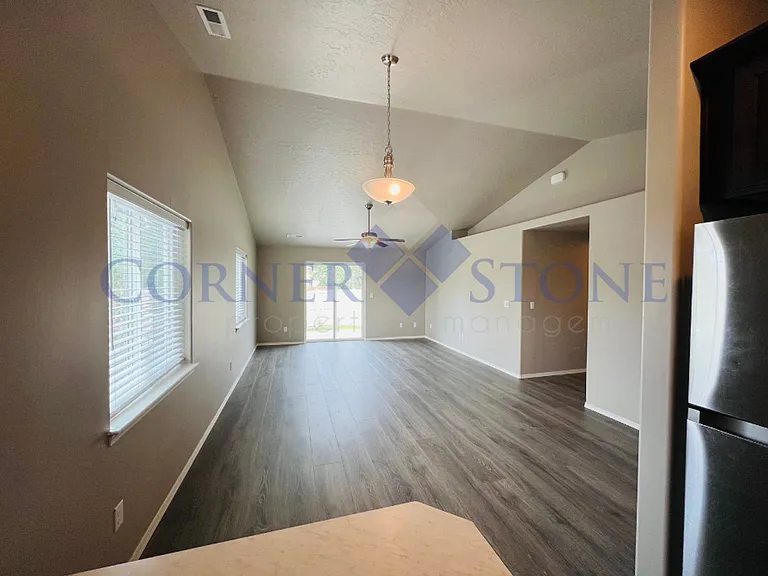 745 Baron Lakes Ave — Photo 6