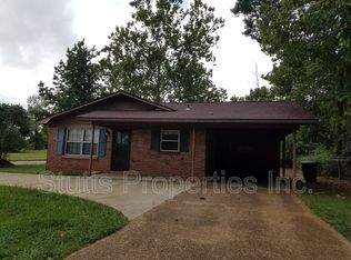 3401 Veterans Dr, Florence, AL 35630