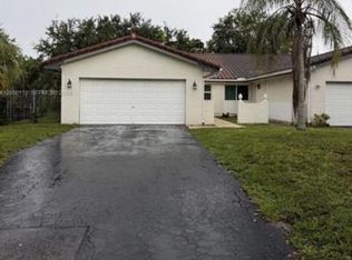 10226 NW 31st St, Coral Springs, FL 33065