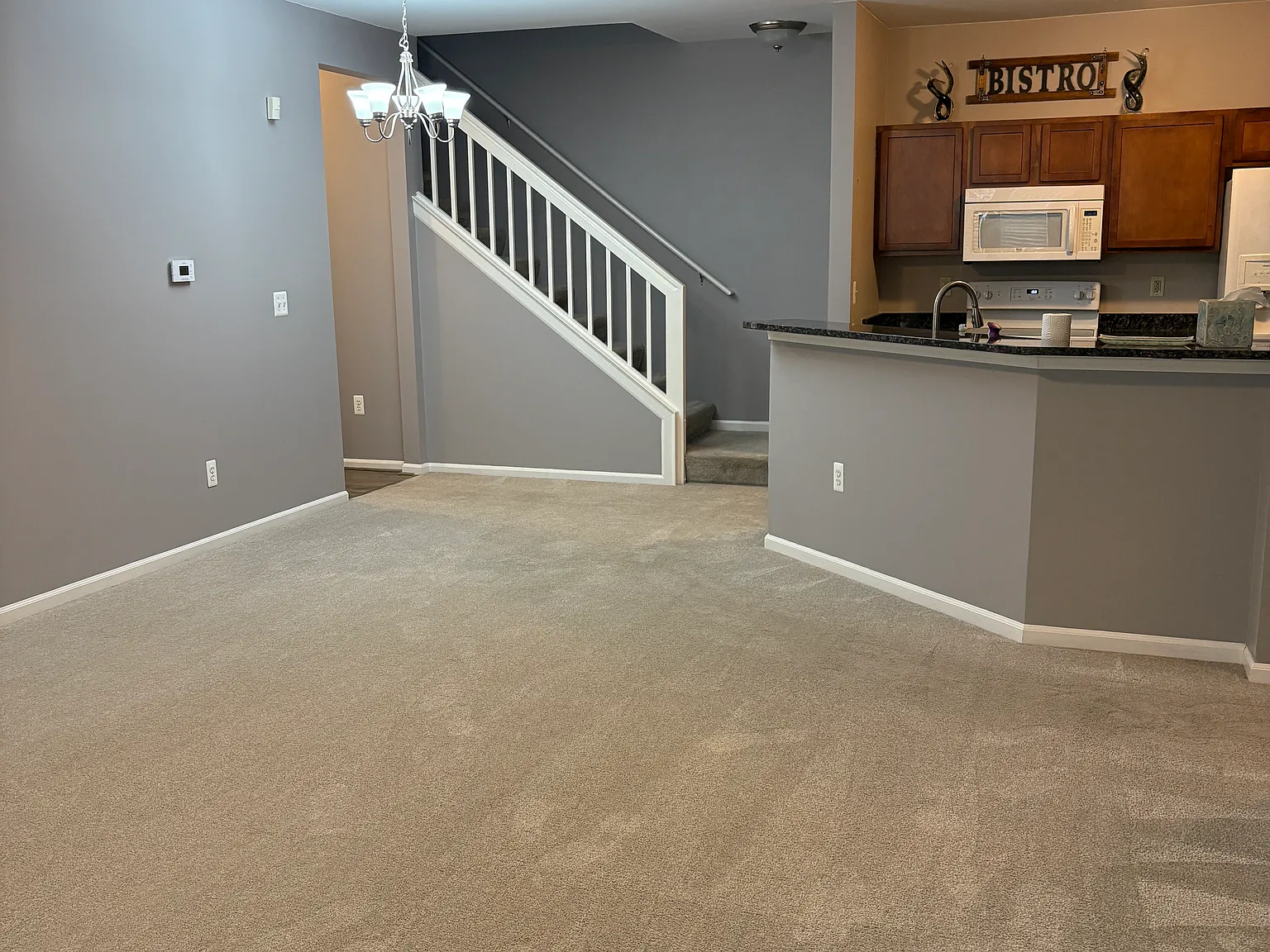 2 bed, 1251 sqft, $1,795 — Photo 4