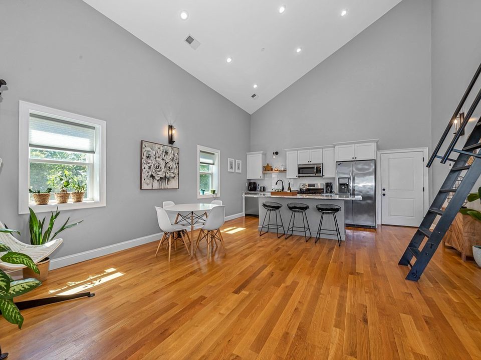 1st image of 60 Hermon St Unit 3