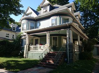 19 Abbottsford Rd, Brookline, MA 02446