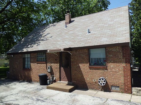5th image of 306 Paxton Ave