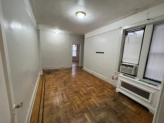 Rented by Olympic CIty Real Estate | media 9