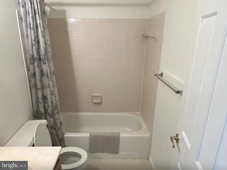 1520 Murray Pl — Photo 15