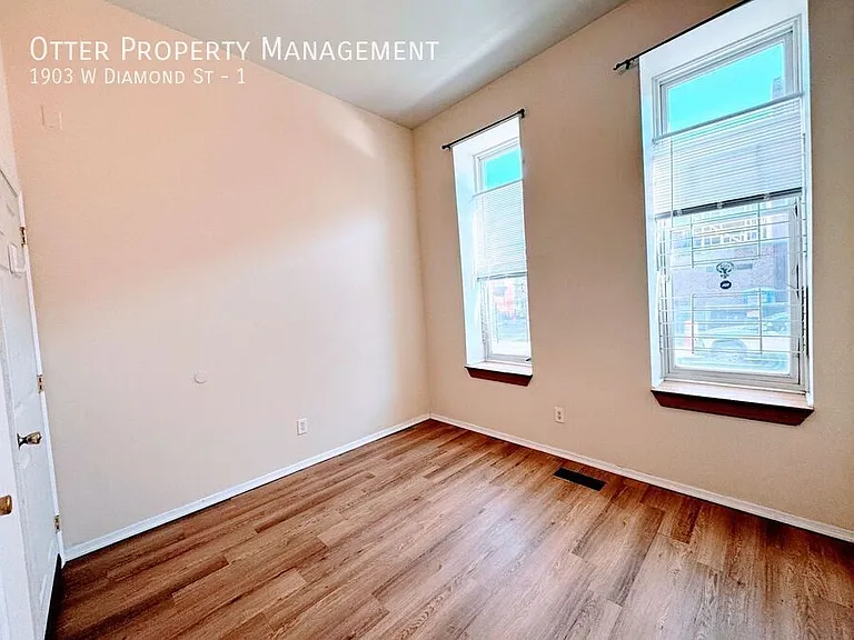1903 W Diamond St #1 — Photo 23