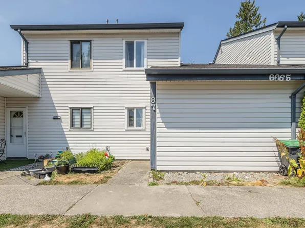 6665 138th St #87, Surrey, BC V3W 5G7
