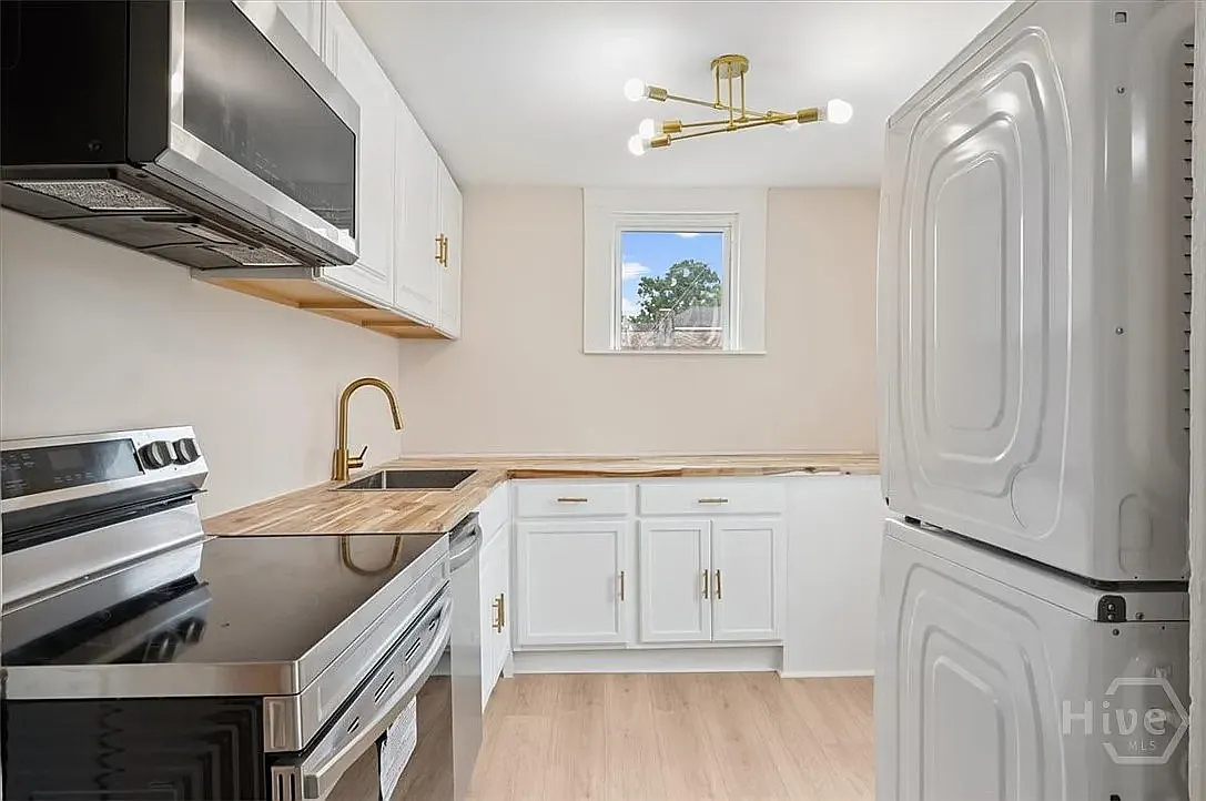3 bed, 992 sqft, $1,500 — Photo 4