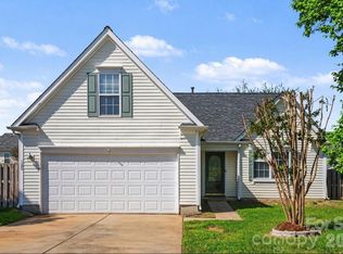 125 Sawhorse Dr, Mooresville, NC 28115