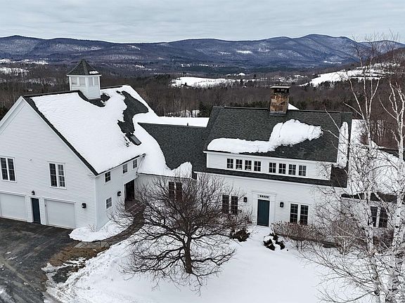 4th image of 1035 Holy Smoke Road