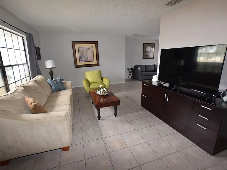 7706 Indian Ridge Trl S — Photo 14