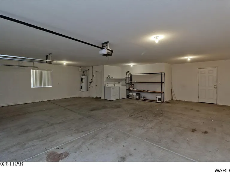 1100 McCulloch Blvd S — Photo 11