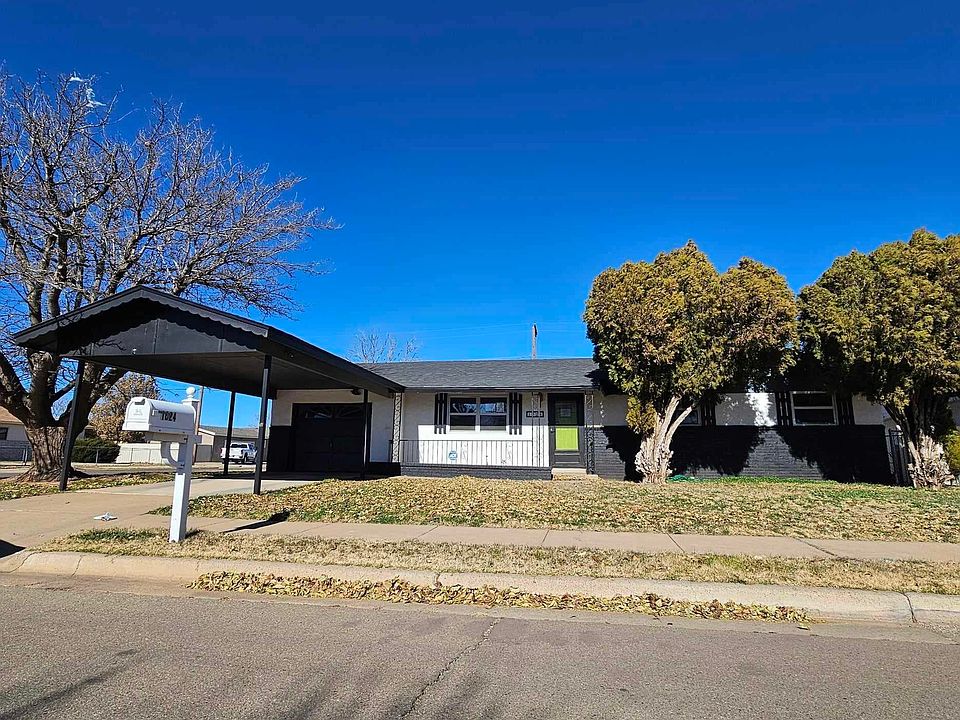 1st image of 1024 W Plaza Dr