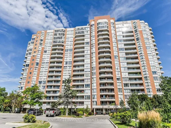 430 McLevin Ave #402, Toronto, ON M1B 5P1