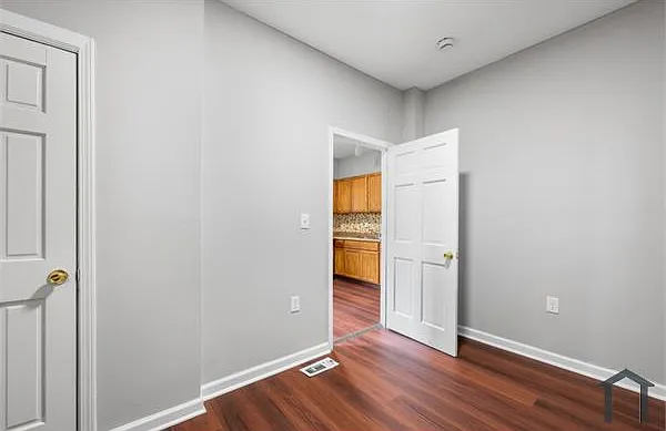 2217 E 71st St #4 — Photo 5