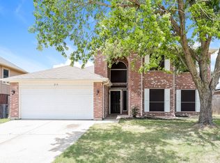 214 Layman Dr, Cedar Hill, TX 75104
