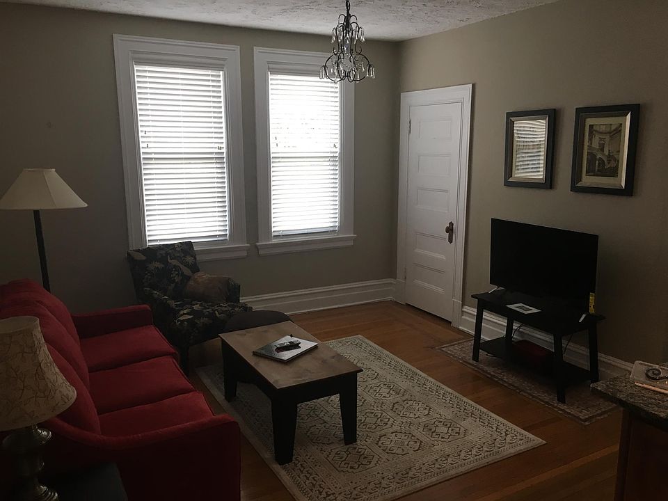 2nd image of 421 S Pacific Ave APT 3