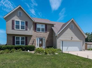 5807 Appomattox Rd, Davenport, IA 52806