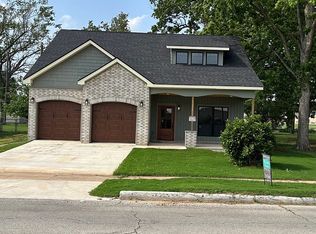 520 W Main St, Trumann, AR 72472