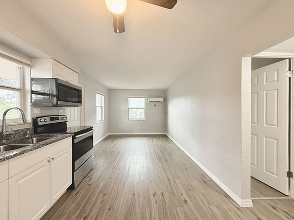 5th image of 4091 58th Ave N Unit G