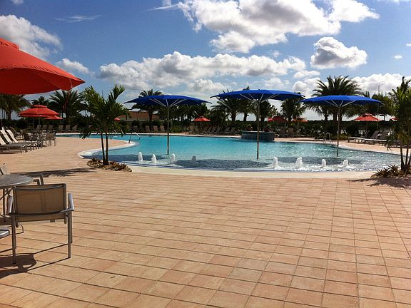 Resort Pool 