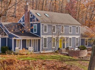 1 Woodcliff Rd, Pittsburgh, PA 15238