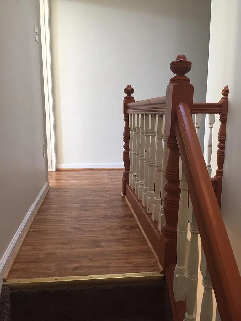 4 bed, 2.5 bath, 1800 sqft, $1,600 — Photo 2