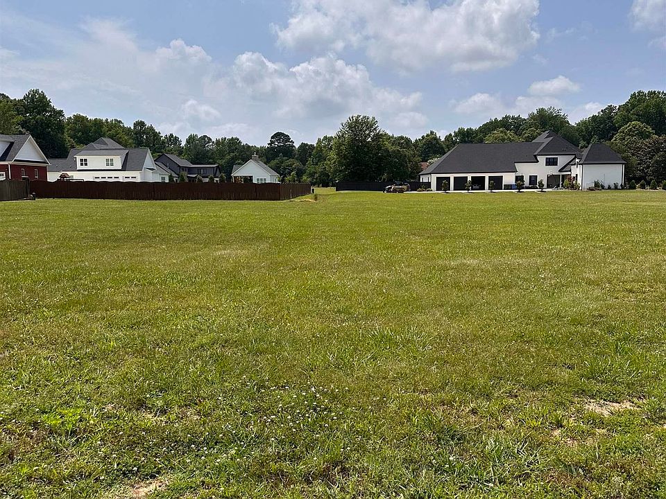 1st image of LOT 44 Briarwood Cir E