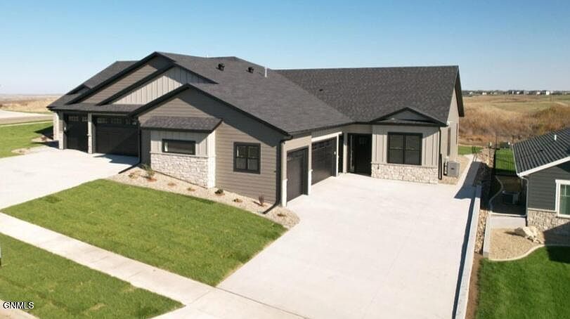 1st image of 2108 Prairie Hawk Dr