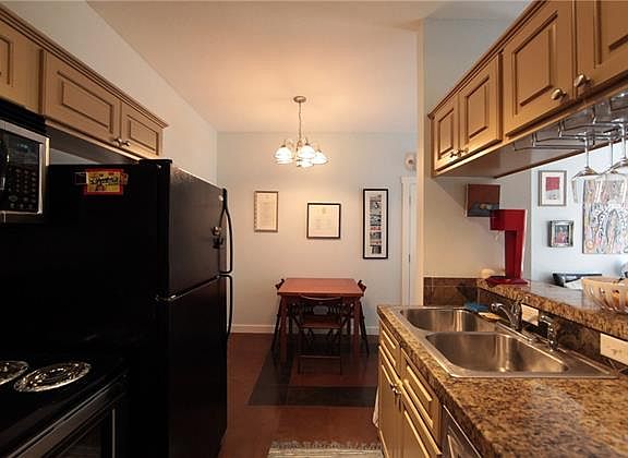 3rd image of 2106 Cullen Ave APT 109