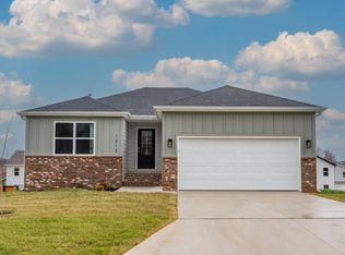 1212 S Birch Ave, Springfield, MO 65802