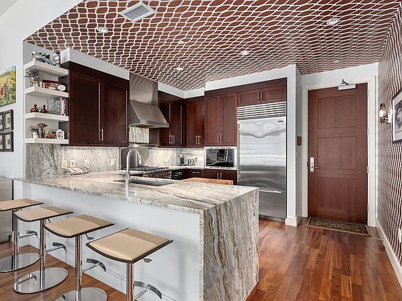 3rd image of 98 San Jacinto Blvd #1306