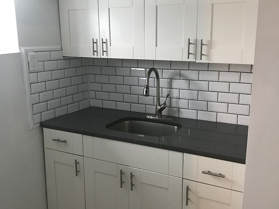 2nd image of 22121 112th Rd