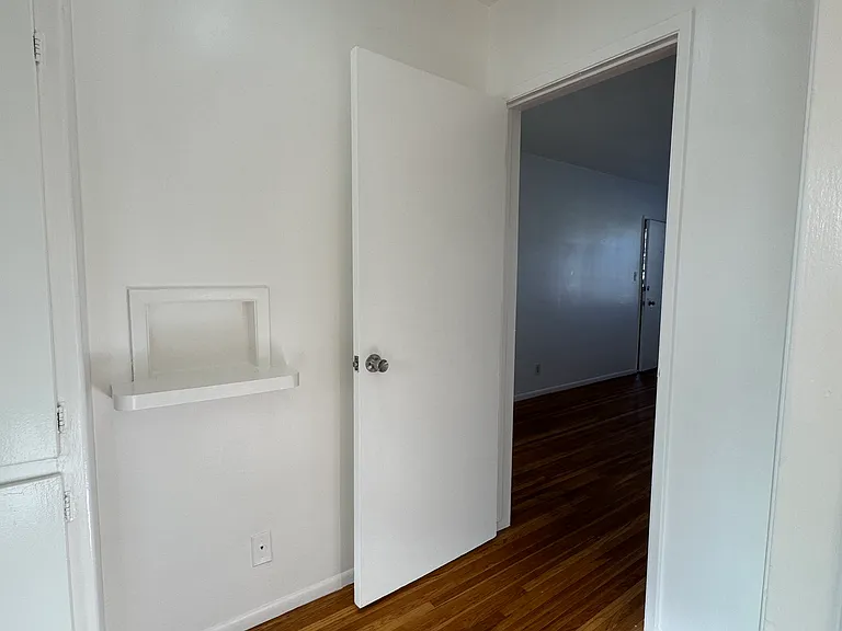 1380 Masselin Ave #7 — Photo 10