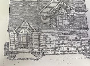 7609 Parkcrest Way, Louisville, KY 40214