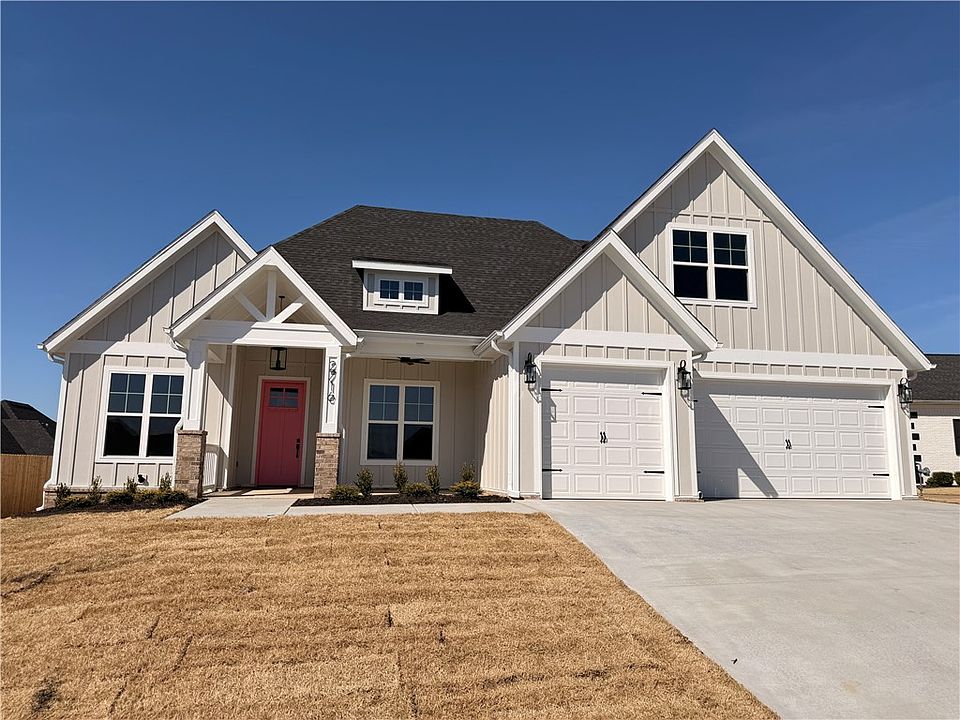 1st image of 2716 Lunar Ave