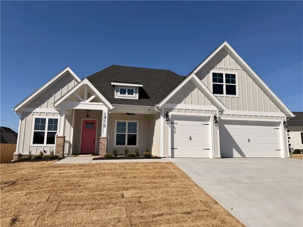 2716 Lunar Ave, Lowell, AR 72745