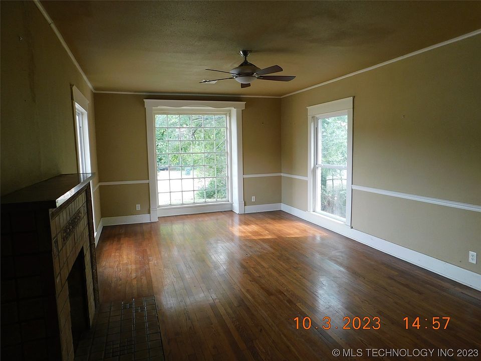 2nd image of 575 N 7th St