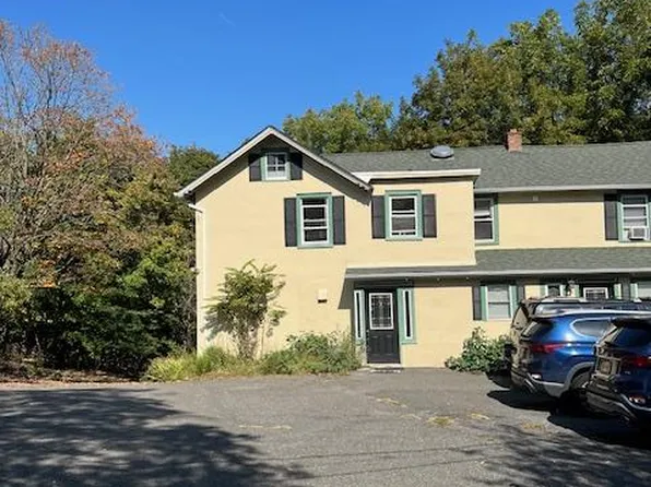 418 Christian Herald Rd, Valley Cottage, NY