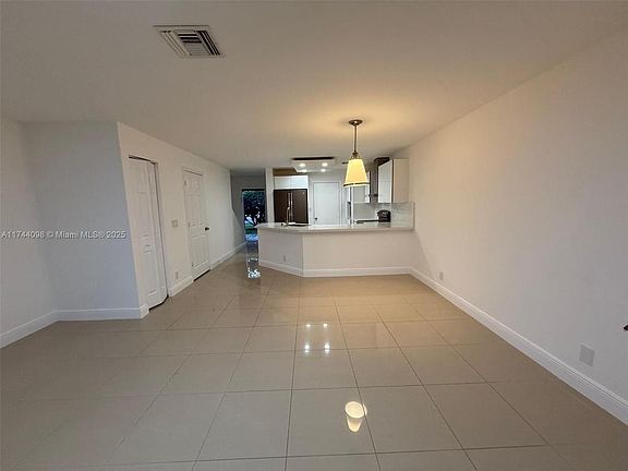 2nd image of 8530 W Southgate Shores Cir