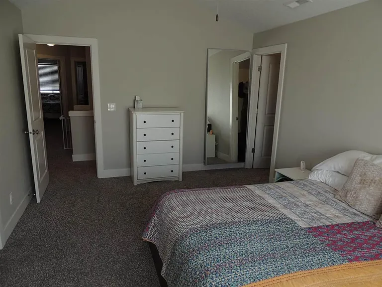 5693 Boundary Dr S — Photo 10