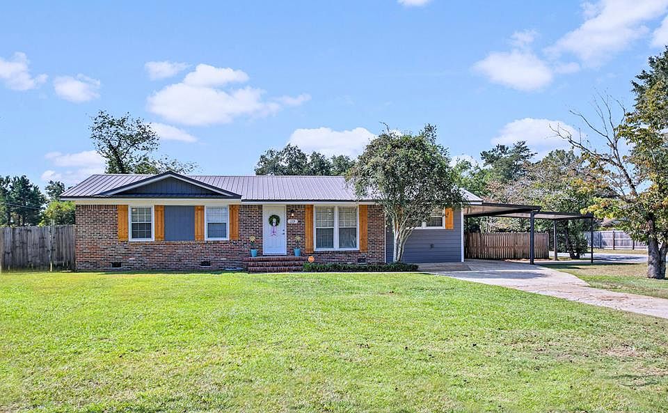 1st image of 119 Kinchafoonee Creek Dr