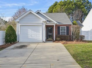 5548 Roan Mountain Pl, Raleigh, NC 27613