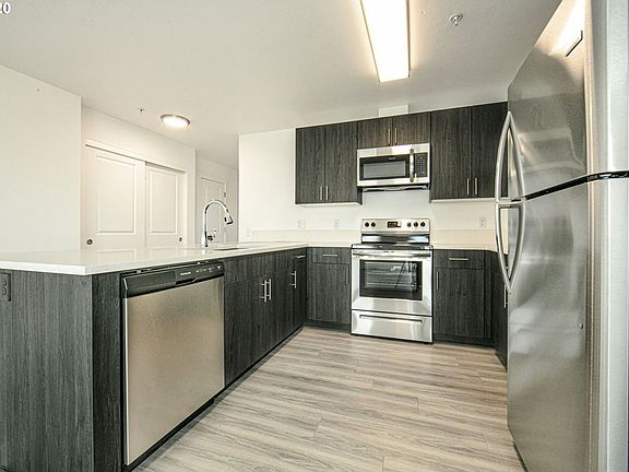 5th image of 1505 N Humboldt St #2D